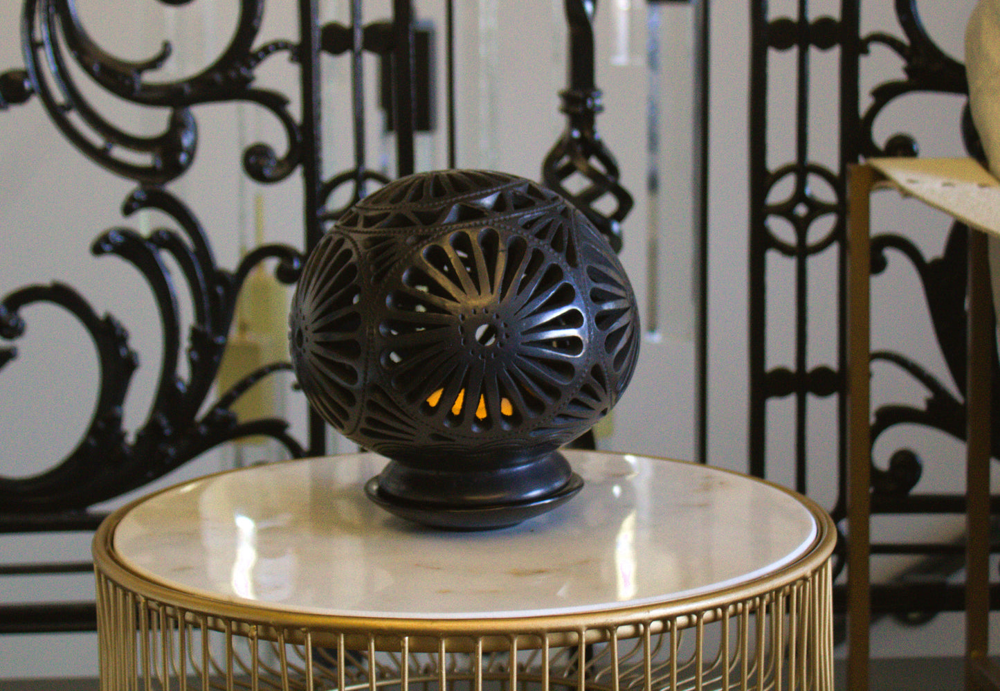 Barro Negro Lanterns